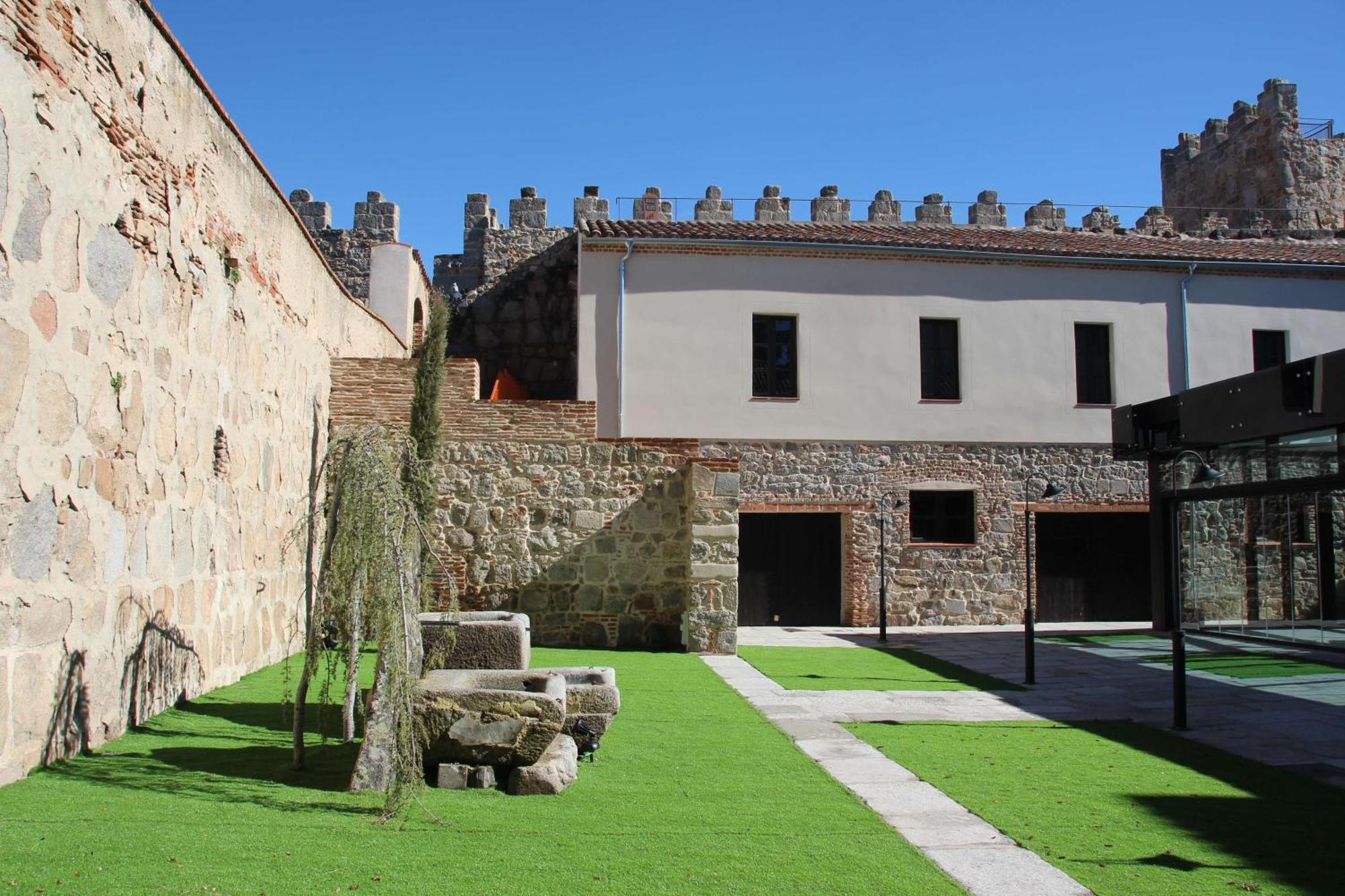 Sofraga Palacio Ávila Extérieur photo